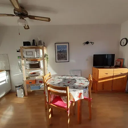 Avec Balcon Et Parking A - Fr-1-515-177 Villard-de-Lans