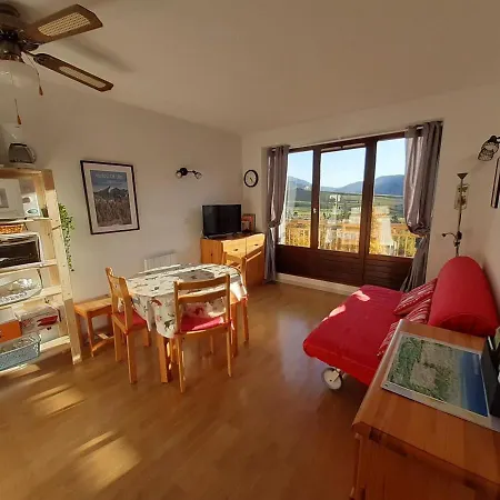 Avec Balcon Et Parking à - Fr-1-515-177